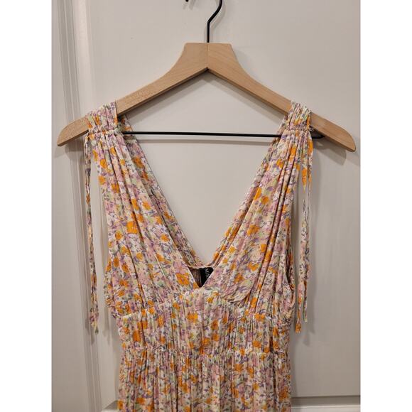 MINKPINK Versailles Tiered Maxi Dress - Picture 4 of 8